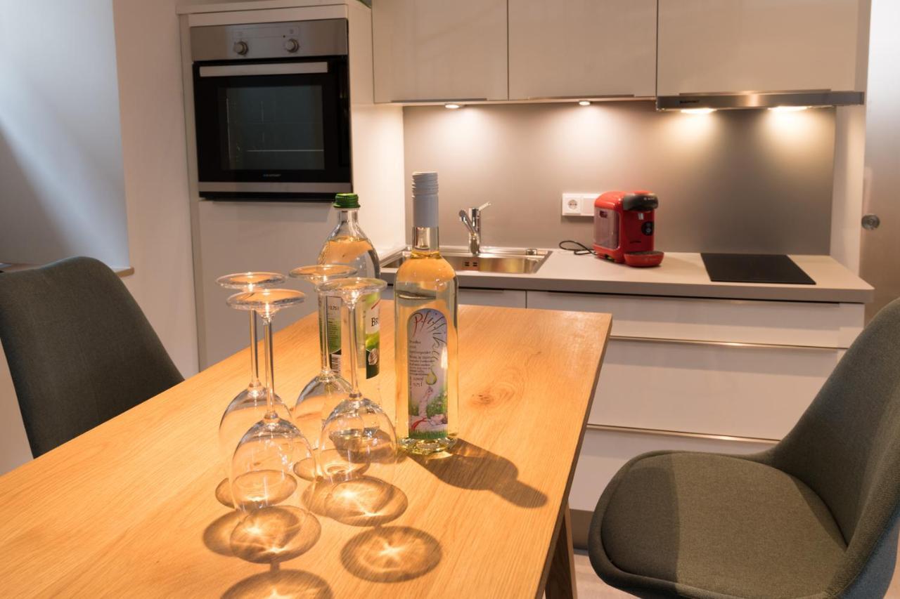 Wenkheimer Hof Ferienwohnung Ипхофен Екстериор снимка