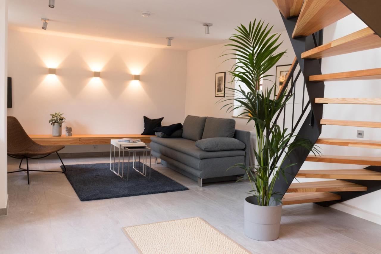 Wenkheimer Hof Ferienwohnung Ипхофен Екстериор снимка